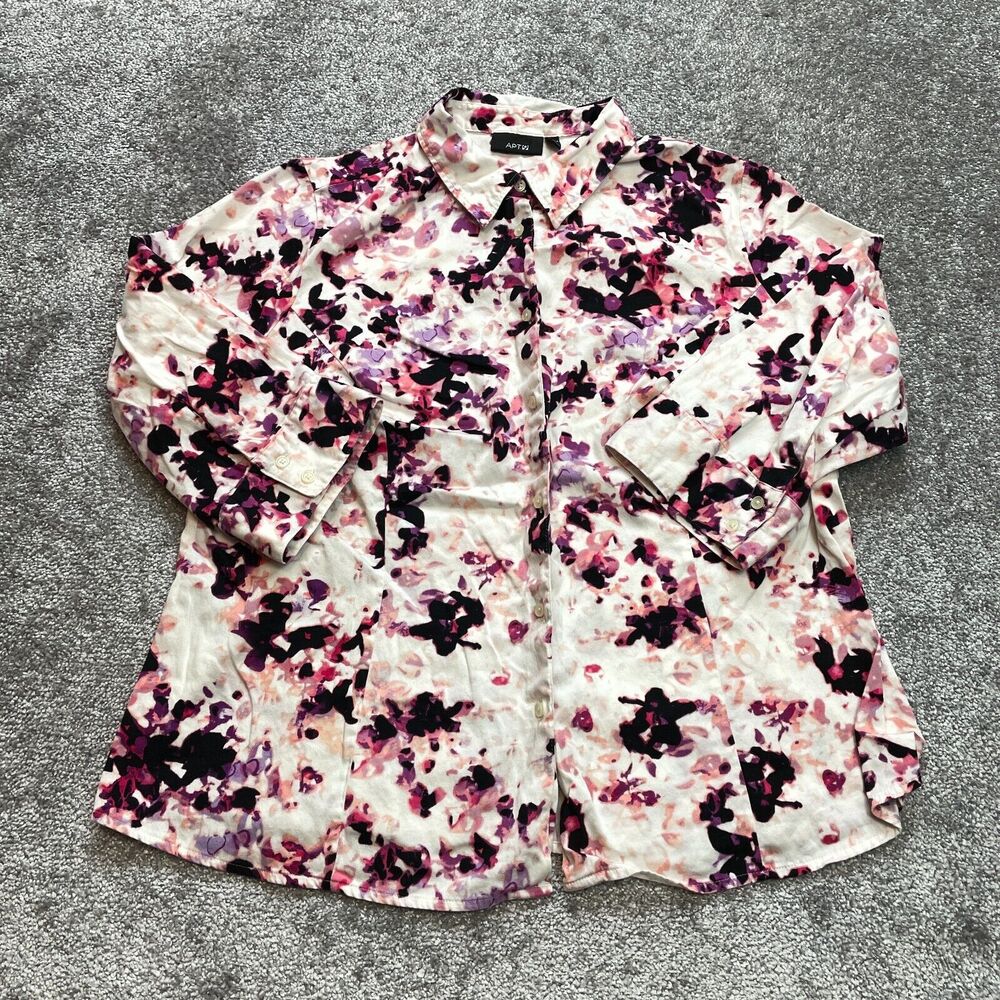 Apt. 9 Blouse Button Up Shirt Womens 1X White Purple Floral 3/4 Sleeve Collared